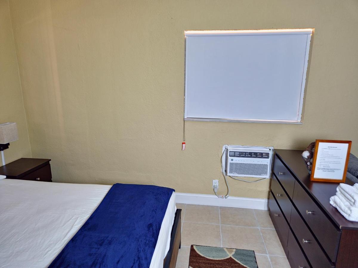 The Vacay Inn Lauderdale Lakes Esterno foto